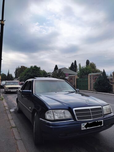 Mercedes-Benz: Mercedes-Benz C 200: 2 l | 1996 il Sedan — 2