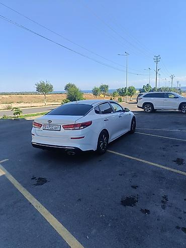 продаю honda stepwgn spada: Kia Optima: 2020 г., Бензин, Седан — 4