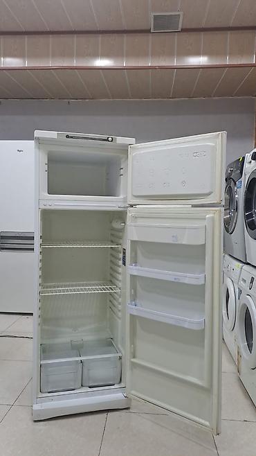 indezit: Indesit iki qapılı soyuducu - Üst hissədə dondurucu, aşağıda əsas — 2