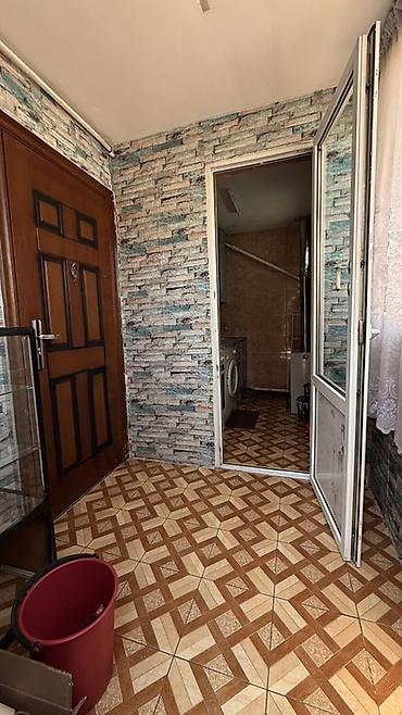 Продажа коттеджей и домов: 3 комнаты, 70 м², 2 соток, Бишкек, Собственник — 17