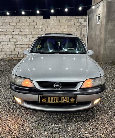opel astra 1998: Opel Astra: 1.8 l | 1998 il 200000 km Sedan — 1