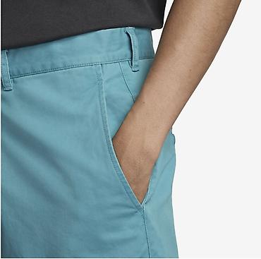 aksa: Nike Faded chino shorts vel. M NOVO HJ2658 345 — 2