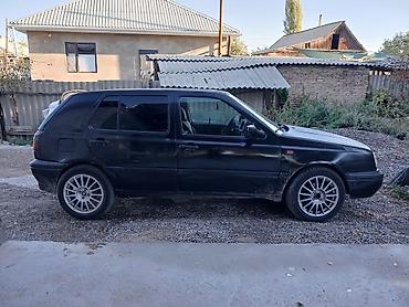 Volkswagen: Volkswagen Golf: 1993 г., 1.8 л, Кол менен иштөөчү, Хетчбек — 2