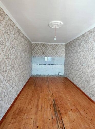 Həyət evləri və villaların satışı: Mawdagada 3 otaqli menzil satilir.menzil 2 yataq otagi ve geniw zal — 9