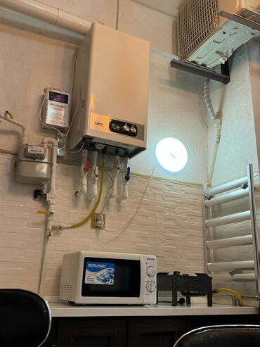 Yeni tikili: 4-cü mikrorayon, 3 otaqlı, Yeni tikili, m. Memar Əcəmi, 63 kv. m — 14