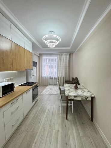 Продажа квартир: 1 комната, 51 м², Элитка, 2 этаж, Дизайнерский ремонт