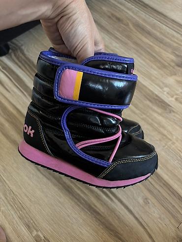 obuća simić: Dečije Reebok zimske čizmice - Model: Reebok, visoki kroj - Boje — 1