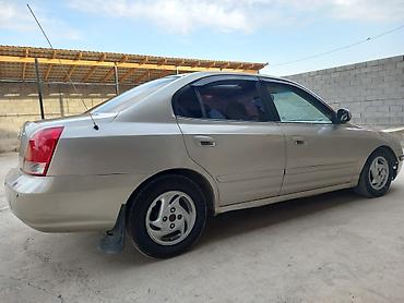 Hyundai: Hyundai Elantra: 2000 г., 2 л, Механика, Бензин, Седан — 7
