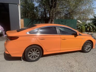 как можно купить машину в рассрочку: Hyundai Sonata: 2018 г., 2 л, Автомат, Газ