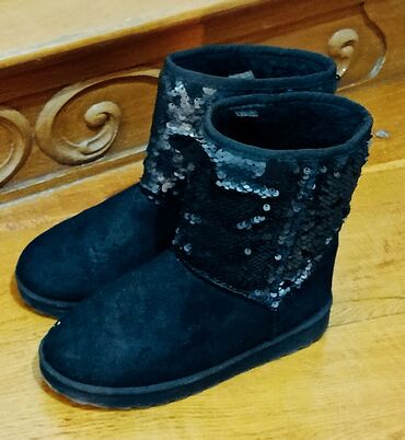 детские вещи на веревке: Botinka, Qız üçün, 36