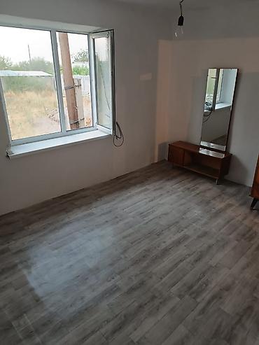 Үйлөрдү сатуу: 5 бөлмө, 120 м², 6 соток, Кызыл-Туу, Менчик ээси — 9