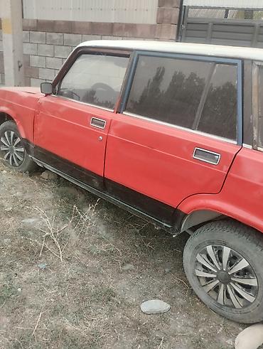 70 сом: ВАЗ (ЛАДА) 2106: 1996 г., 1.5 л, Кол менен иштөөчү, Бензин, Седан — 4