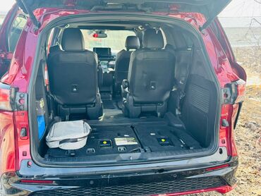 Toyota: Toyota Sienna: 2022 г., 2.5 л, Автомат, Гибрид, Минивэн — 7