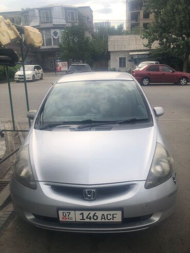 Honda: Honda Fit: 2002 г., 1.3 л, Вариатор, Бензин, Хэтчбэк