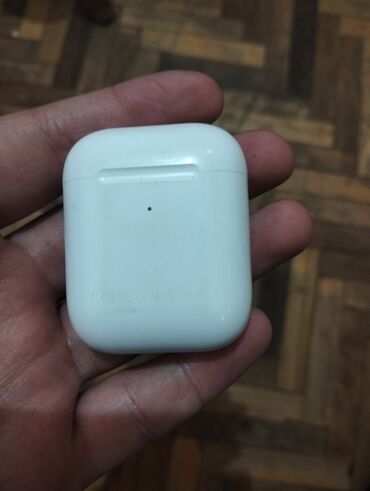 Qulaqcıqlar: Airpods satıram 10 gündü alınıb 35 manata 15 manata satıram