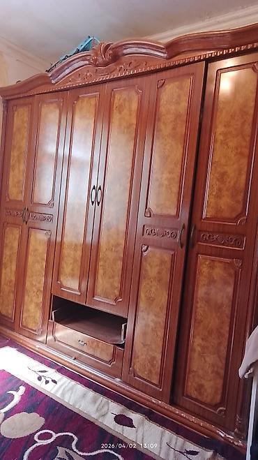 balı: İşlənmiş, 6 qapı, Siyirməli, Qəhvəyi, Taxta, Açılan, Düz dolab — 3