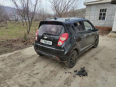 Chevrolet: Chevrolet Spark: 2015 г., 1 л, Автомат, Бензин, Хэтчбэк — 5