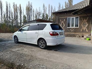 Toyota Ipsum: 2004 г., 2.4 л, Автомат, Газ-бензин (ГБО), Минивэн at lalafo.kg Toyota Ipsum: 2004 г., 2.4 л, Автомат, Газ-бензин (ГБО), Минивэн