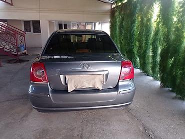 hilux surf 130: Toyota Avensis: 2004 г., 1.8 л, Механика, Бензин, Седан — 7
