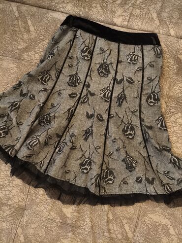 Ətəklər: Qadın üçün yubkalar və jaket 
Женские юбки — 4