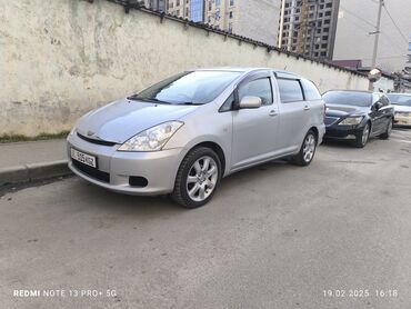 Toyota: Toyota WISH: 2004 г., 2 л, Автомат, Бензин, Минивэн