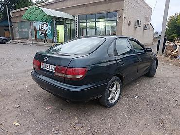 Toyota: Toyota Carina E: 1992 г., 1.8 л, Механика, Бензин, Лифтбек — 4