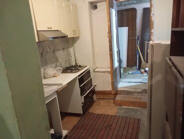 Otaqların uzunmüddətli kirayəsi: Kirayə verilən sadə, mebellə təchiz olunmuş otaq. Xüsusiyyətlər: - 2 — 5