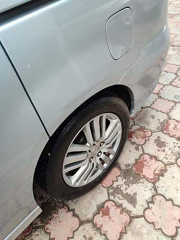 ксеном: Honda Elysion: 2004 г., 2.4 л, Автомат, Бензин, Минивэн — 6