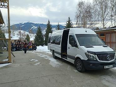 124 e500: Бус на заказ Пассажирский микроавтобус Mercedes-Benz Sprinter (длинная — 1