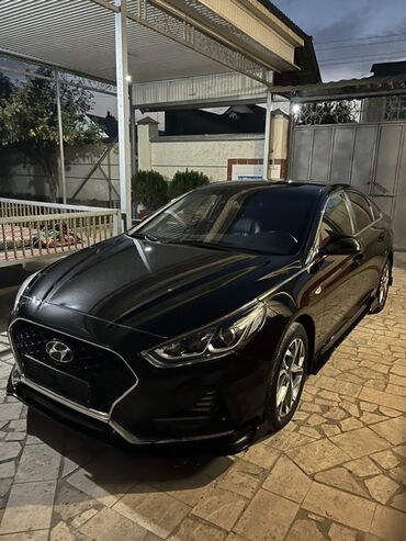 меняю машину: Hyundai Sonata: 2019 г., 2 л, Автомат, Газ, Седан