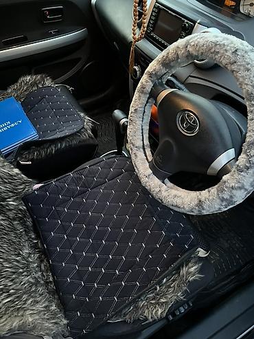 Toyota: Toyota ist: 2003 г., 1.3 л, Автомат, Бензин, Хэтчбэк — 9