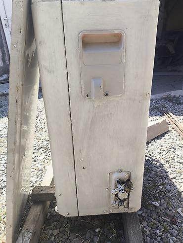seyyar ev: Yenisin aldigim ucun satiram. 100kv evi cox rahat ve buz kimi — 5
