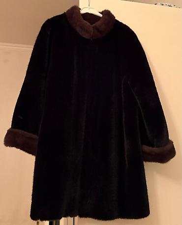 kürkler: İkiüzlü (reversibl) qadın kürkü/palto - Model: qısa oversize kəsim — 3