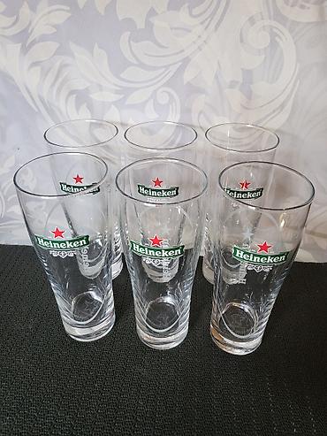 Čaše: Case nove,vintaz Heineken. Case Heineken bez ostecenja,sve na njima na lalafo.rs — 5 Čaše: Case nove,vintaz Heineken. Case Heineken bez ostecenja,sve na njima — 5