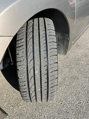 spoiler elantra 2017: Hyundai Elantra: 1.8 l | 2012 il Sedan — 5