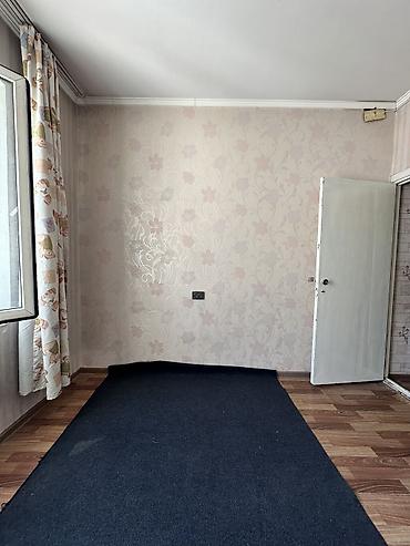 Продажа квартир: 2 комнаты, 44 м², 6 мкр 104 серия, 3 этаж at lalafo.kg — 3 Продажа квартир: 2 комнаты, 44 м², 6 мкр 104 серия, 3 этаж — 3