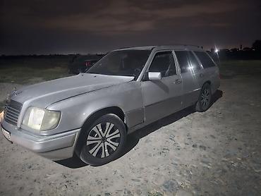 авто стенд: Mercedes-Benz W124: 1995 г., 2.2 л, Механика, Бензин, Универсал — 4