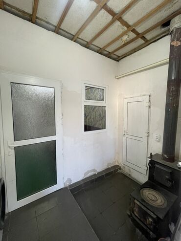 Продажа домов: Дом, 250 м², 7 комнат, Собственник — 21