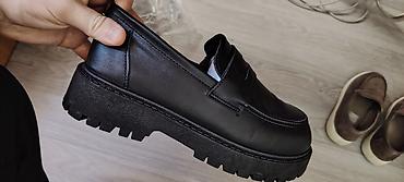 TAM YENİ LOFER SATILIR. Ölçüsü 41 - Üslub: Klasik penny loafer