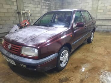 пасат1 8: Volkswagen Vento: 1997 г., 1.8 л, Механика, Бензин, Седан