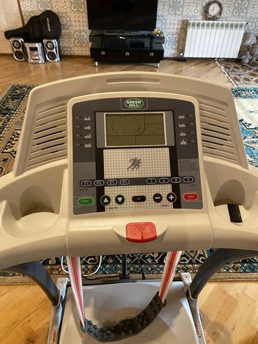 Turniklər və bruslar: Ev üçün trenajor seti Hamisi tam ideal veziyyətdə keyfiyyətlidir — 16