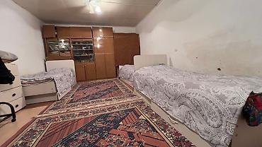 Продажа коттеджей и домов: Срочно продается дом в городе Бишкек по улице Кумарыкской 18площадью — 15