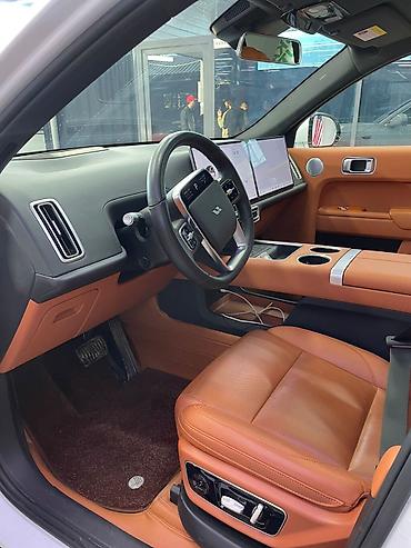 Lixiang: Lixiang L7: 2024 г., 1.5 л, Робот, Гибрид, Кроссовер — 11