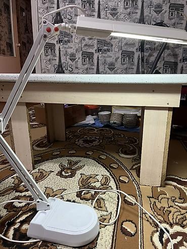 лампы led: Настольная лампа с articulated-рычажным кронштейном и массивным — 3
