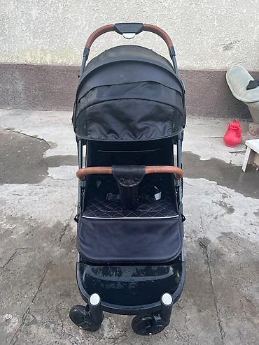 трюковой скейт: Продаю коляску очень легкая можно одной рукой складывать — 3