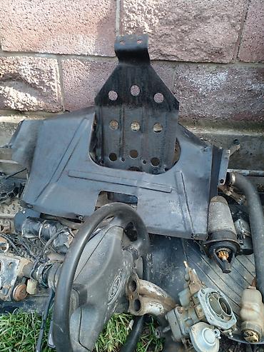 Двигатели, моторы и ГБЦ: Головка блока цилиндров (ГБЦ) с распредвалом и навесным - Тип: рядная — 9