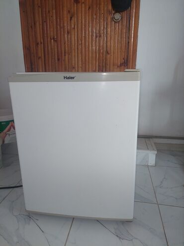 обмен на дачу: Компактный холодильник Haier (мини-формат) - Тип: однодверный