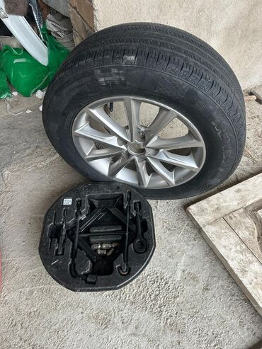 купить диски на ниву бу: Дөңгөлөктөр монтажда 205 / 65 / R 16, Жай, Колдонулган, Камдык, Жеңил унаалар, тешиктери - 5