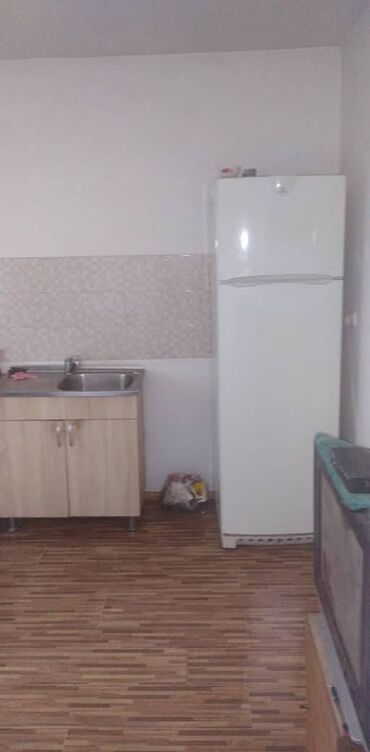 дом калыс ордо тендик: Дом, 75 м², 3 комнаты, Агентство недвижимости, Косметический ремонт