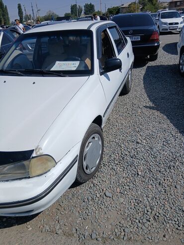 возможен обмен на дом: Daewoo Nexia: 2008 г., Седан